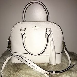 ♠️ White Kate spade McCall street purse ♠️